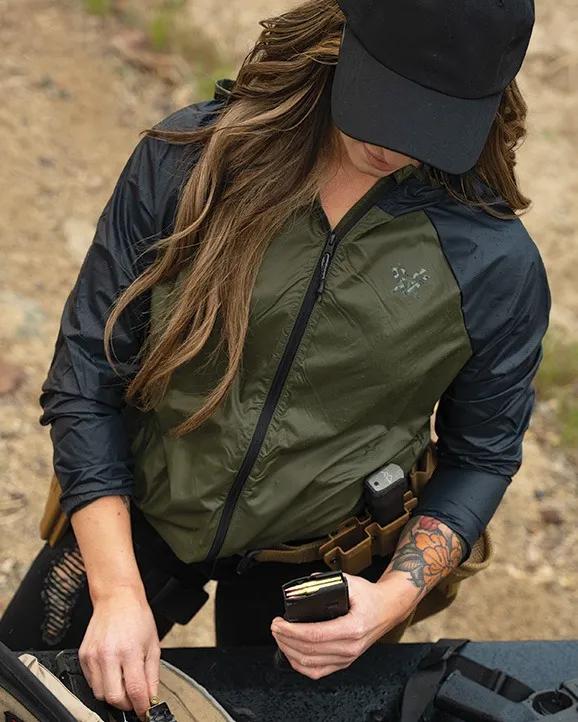Women's Storm Silencer Rain Breaker Jacket - Image 2