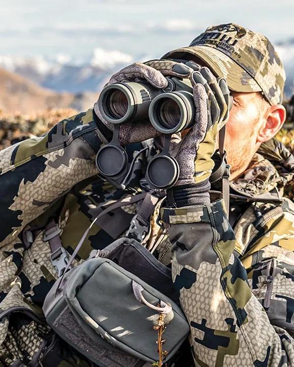 Vortex Razor UHD 10x42 Binocular - Image 4