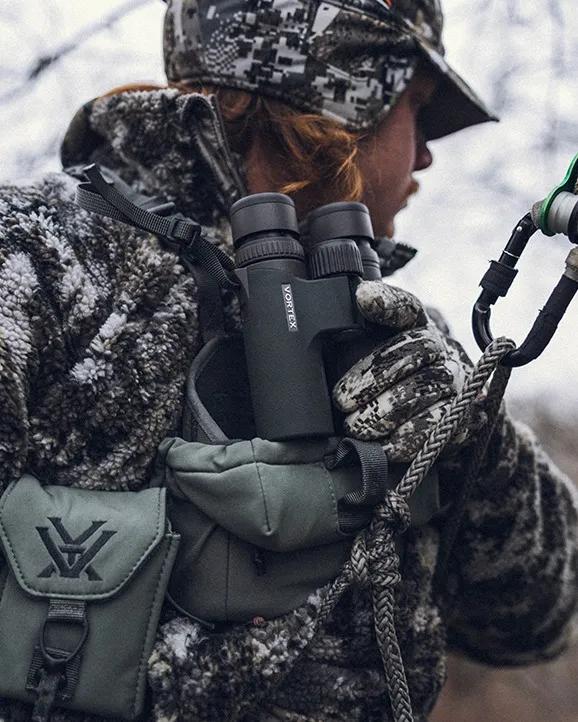 Vortex Razor UHD 8x32 Binocular - Image 4