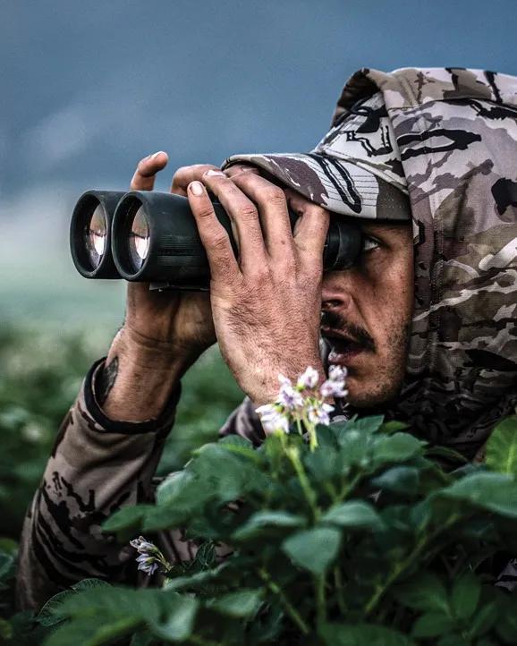Vortex Diamondback HD 12x50 Binocular - Image 4