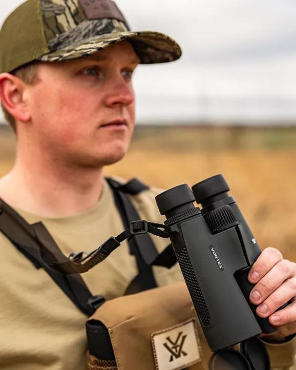 Vortex Triumph HD 12x50 Binocular - Image 6